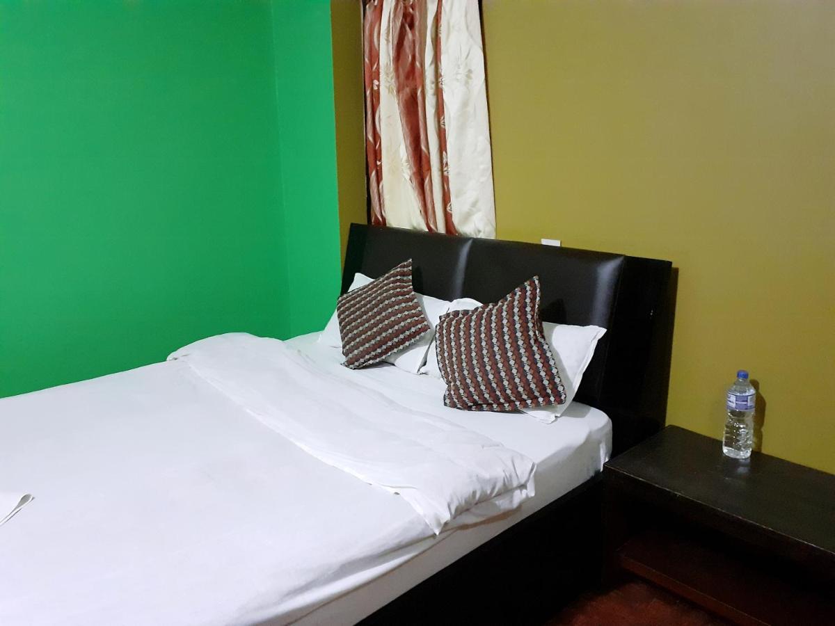 Ambience House Ξενοδοχείο Lalitpur Εξωτερικό φωτογραφία